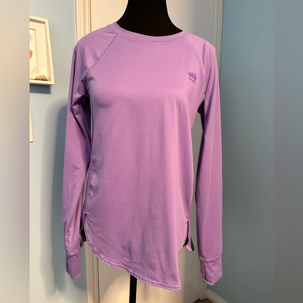 Roots long sleeve activewear top